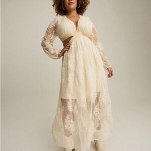 Torrid Festi Women’s Embroidered Maxi Cream Lace Long Sleeve Dress 4